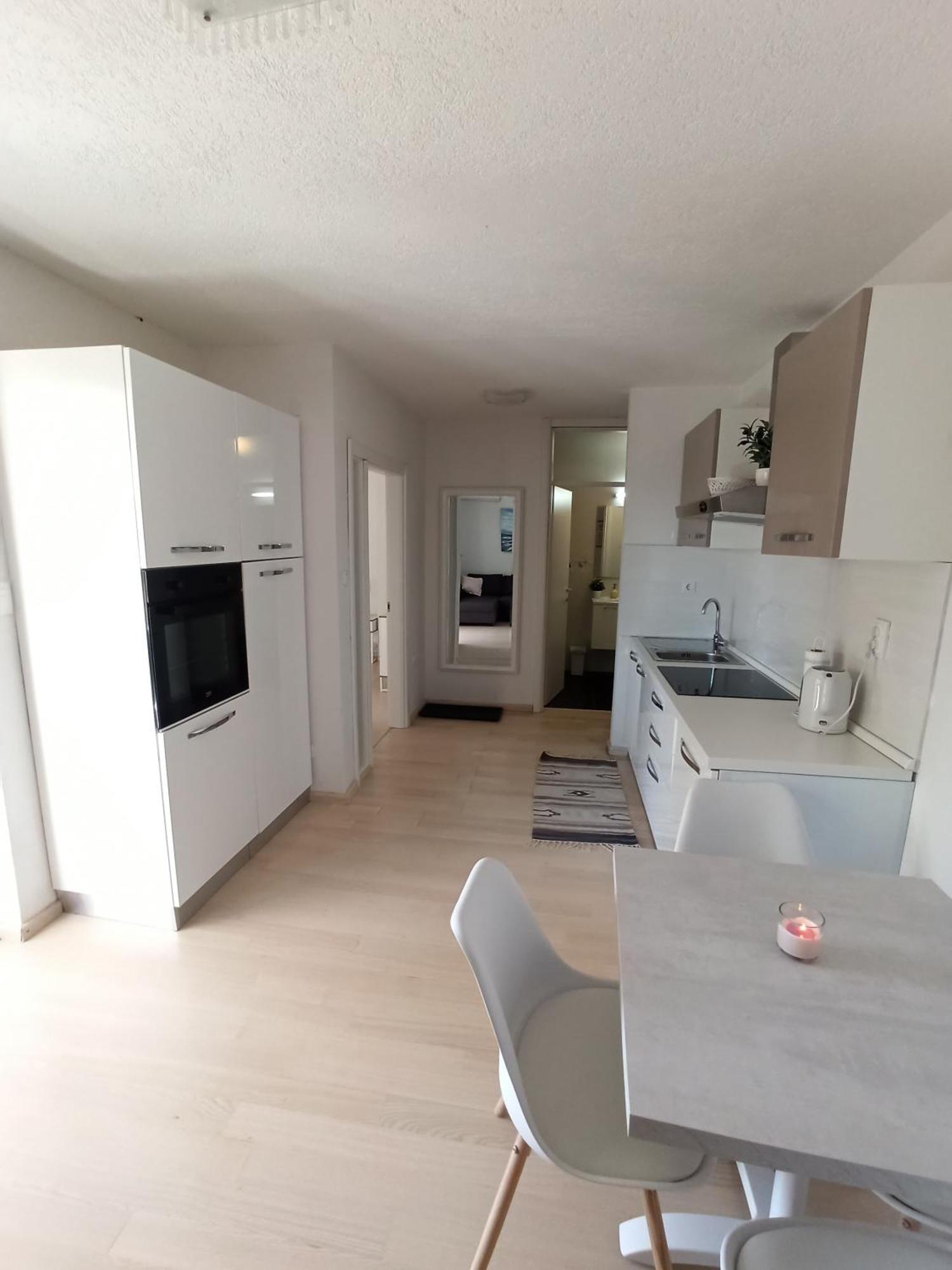 Olive Tree Apartment Zecevo ロゴズニッツァ エクステリア 写真
