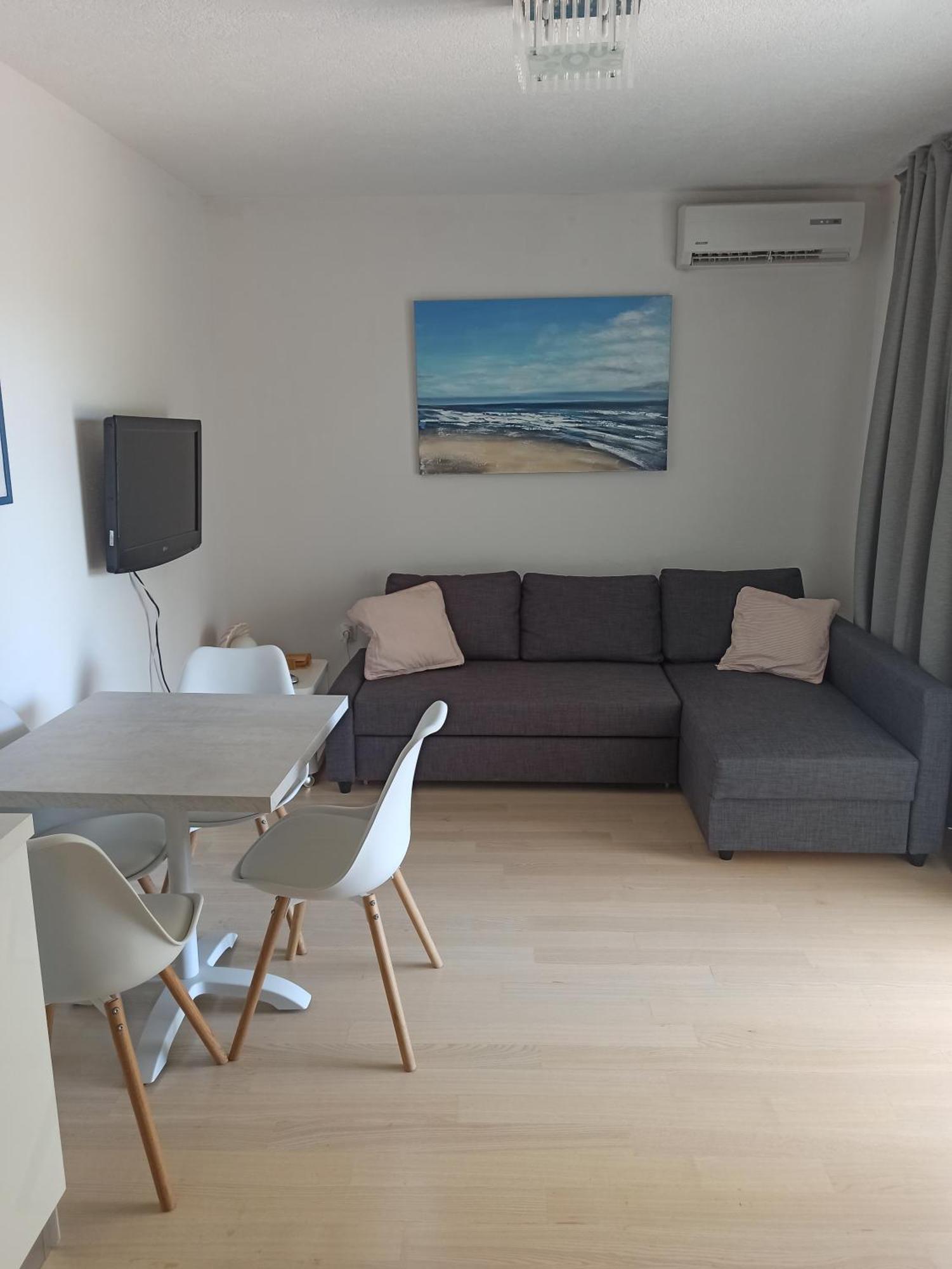 Olive Tree Apartment Zecevo ロゴズニッツァ エクステリア 写真